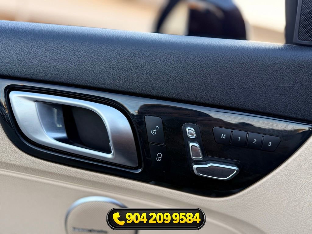 Used 2018 Mercedes-Benz SLC 300 image 15