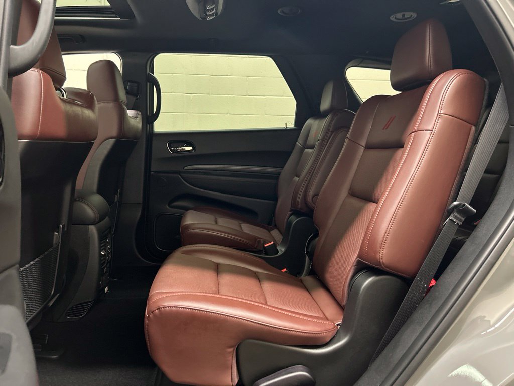 Used 2025 Dodge Durango GT AWD/4WD image 9