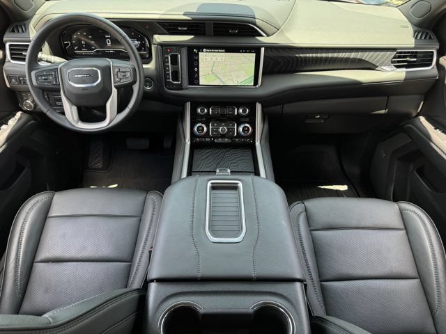 Used 2024 GMC Yukon XL Denali w/ Max Trailering Package AWD/4WD image 12