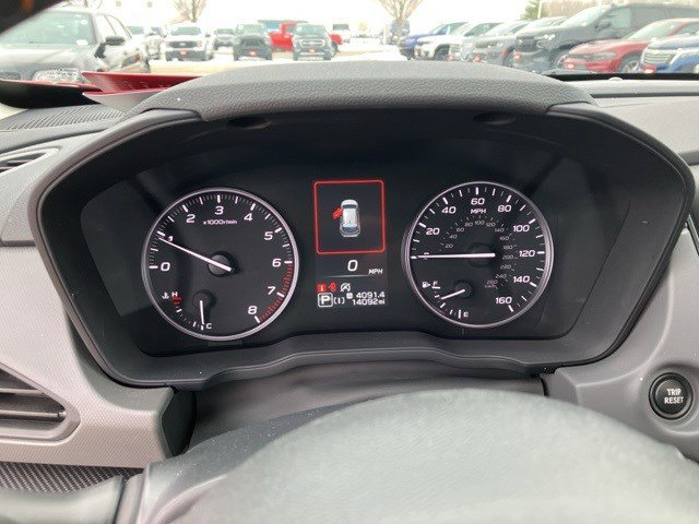 Used 2024 Subaru Crosstrek 2.5i Limited w/ Crosstrek Mirror Package image 16