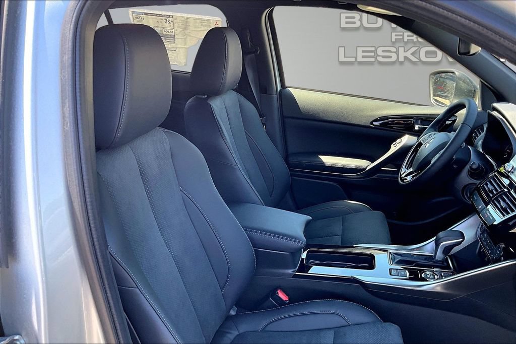 New 2026 Mitsubishi Eclipse Cross AWD image 8