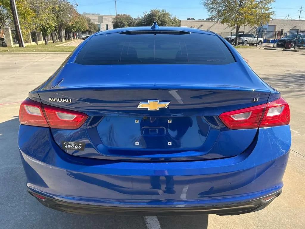 Used 2023 Chevrolet Malibu LT FWD image 7