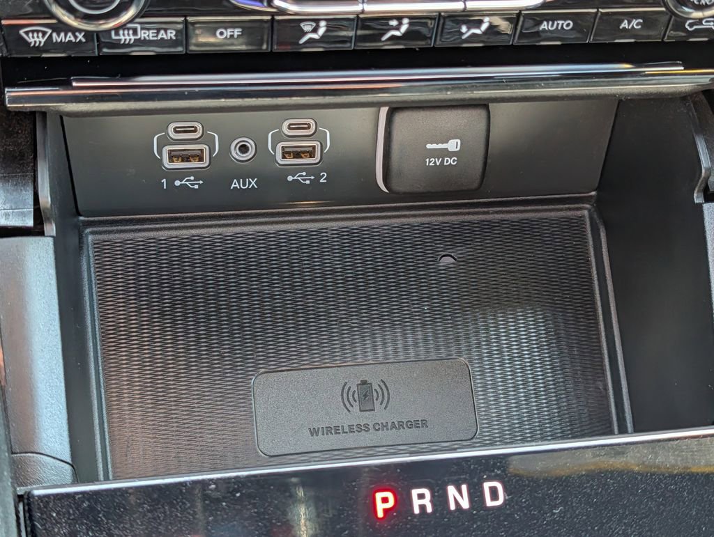 Used 2024 Jeep Grand Cherokee L Limited w/ Luxury Tech Group II image 50