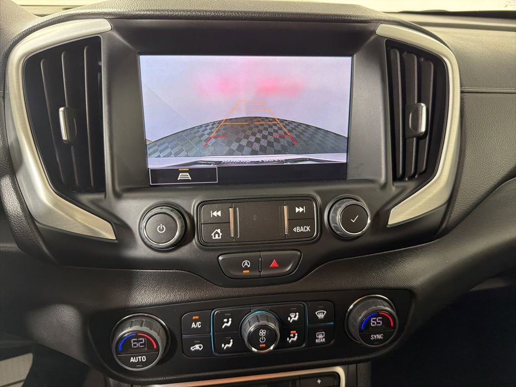 Used 2024 GMC Terrain SLT AWD/4WD image 27