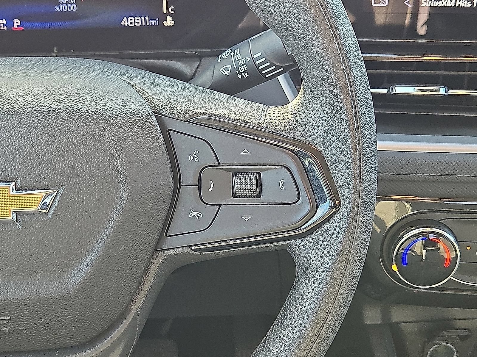 Used 2025 Chevrolet TrailBlazer LT AWD/4WD image 19