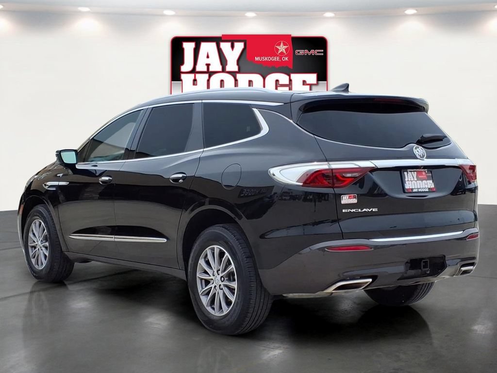 Used 2023 Buick Enclave Essence w/ Trailering Package, 5000 lbs. FWD image 4