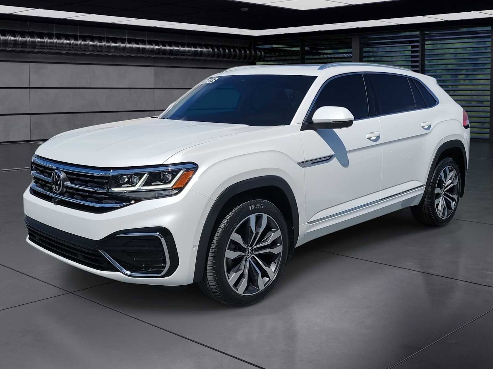 Used 2023 Volkswagen Atlas Cross Sport SEL Premium R-Line AWD/4WD image 1