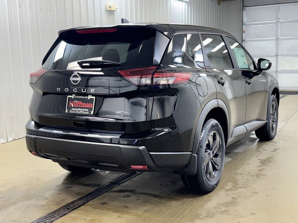 New 2026 Nissan Rogue SV w/ Cold Weather Package image 5