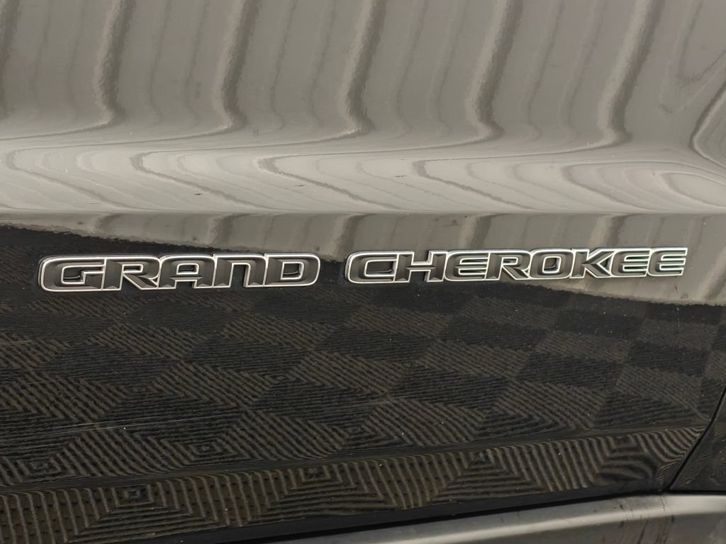 Used 2021 Jeep Grand Cherokee Limited AWD/4WD image 52