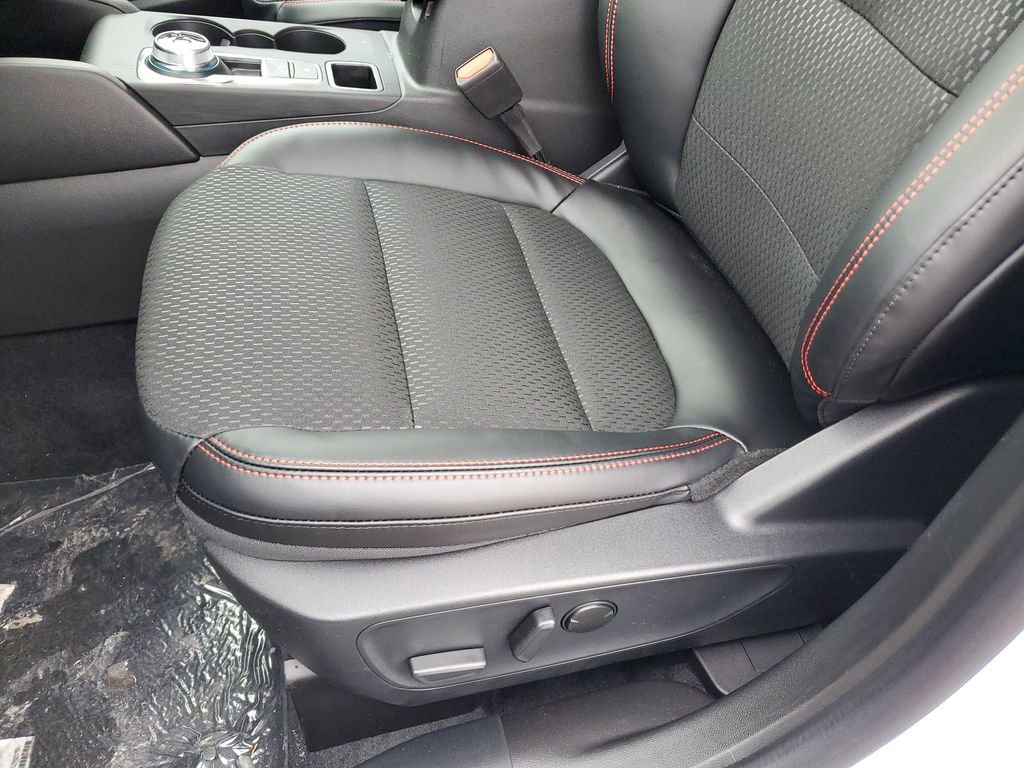 New 2026 Ford Escape ST-Line w/ Tech Pack #1 image 15