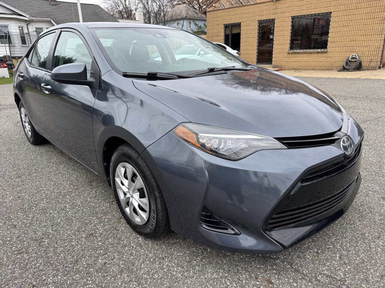 Used 2017 Toyota Corolla LE