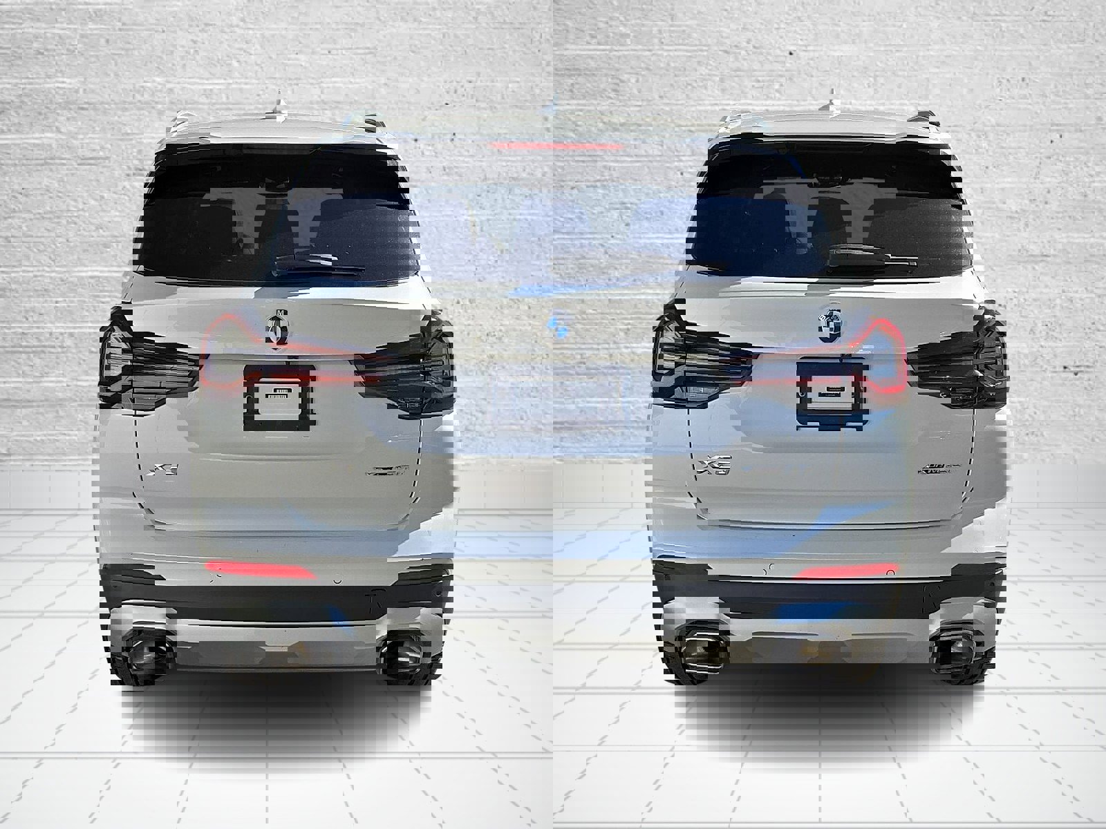 Used 2023 BMW X3 xDrive30i w/ Premium Package image 5