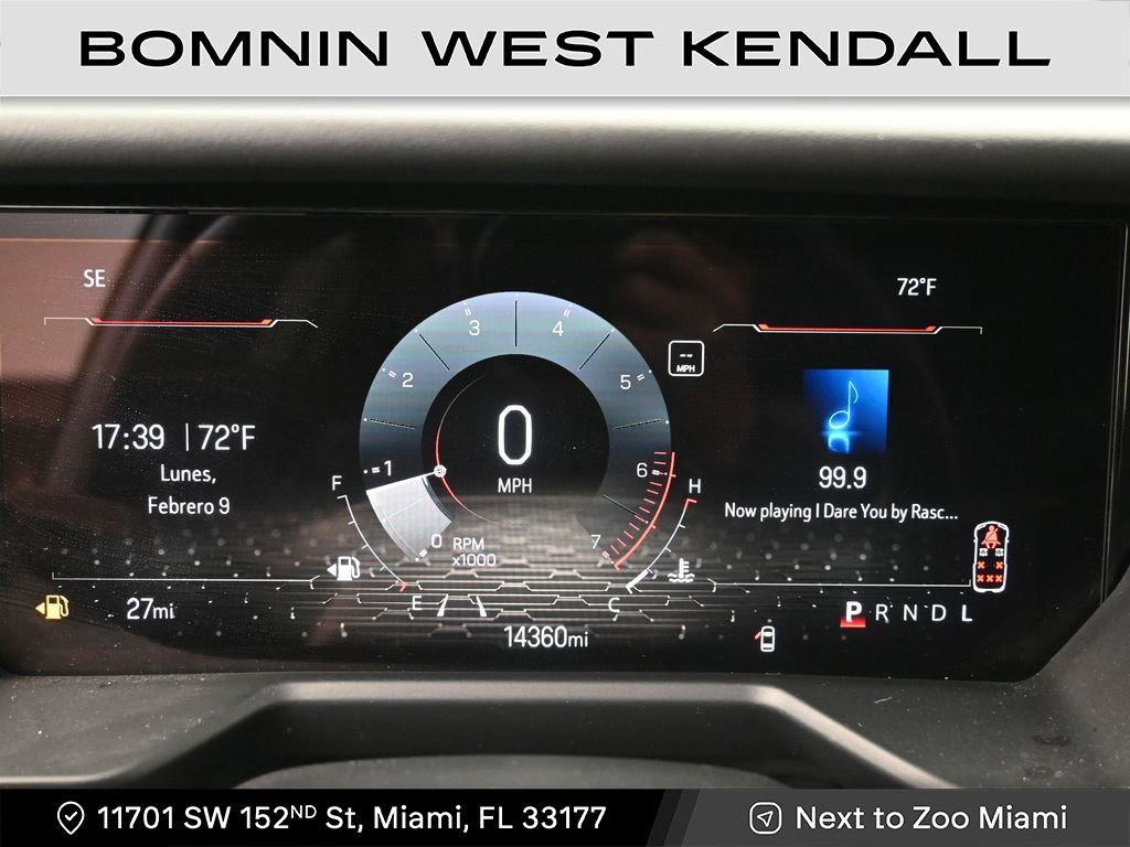 Used 2024 GMC Acadia Denali image 10
