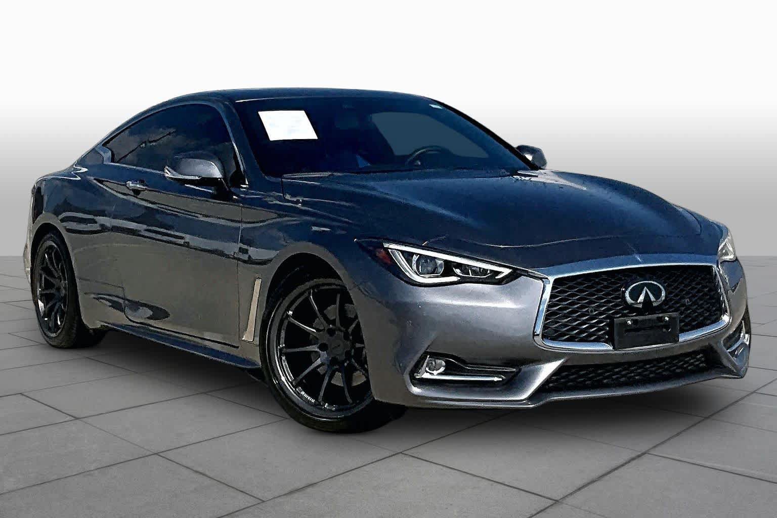 Used 2022 INFINITI Q60 3.0t Luxe w/ Essential Package RWD image 2