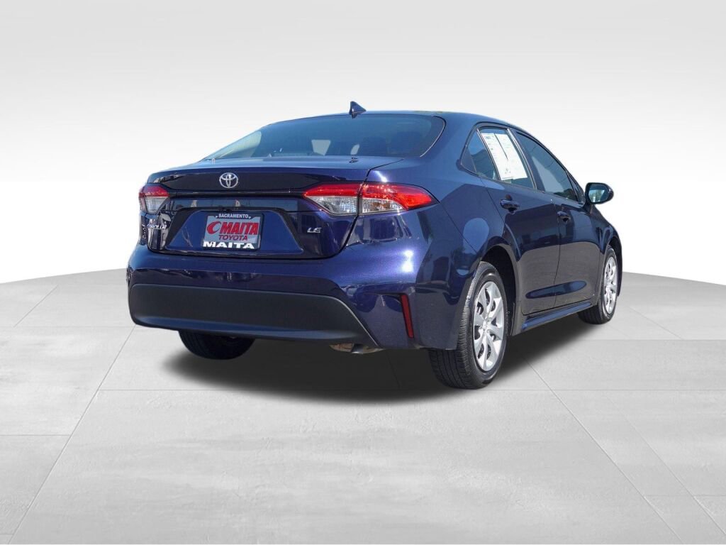 Used 2024 Toyota Corolla LE video 3