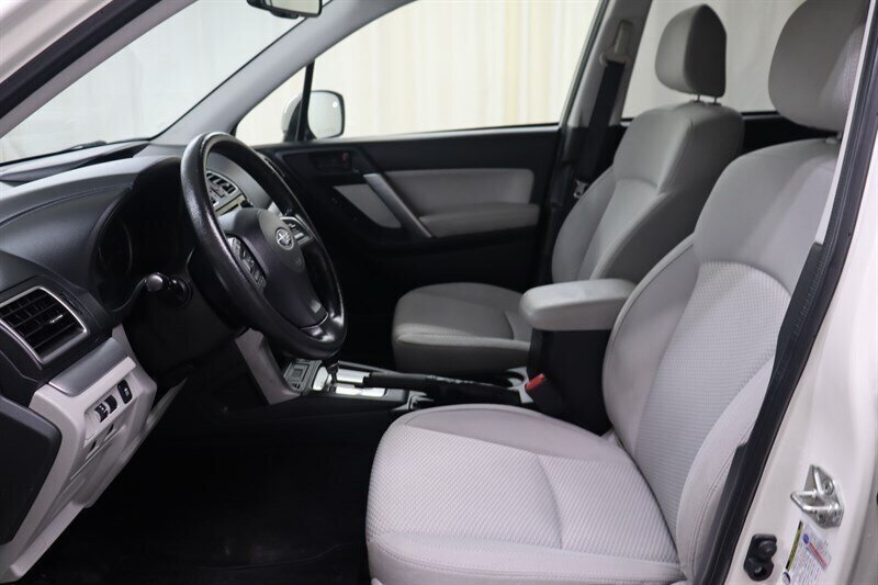 Used 2016 Subaru Forester 2.5i Premium w/ Popular Package #1 AWD/4WD image 15