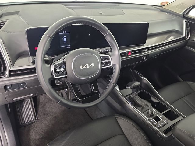 Used 2025 Kia Sorento S image 20