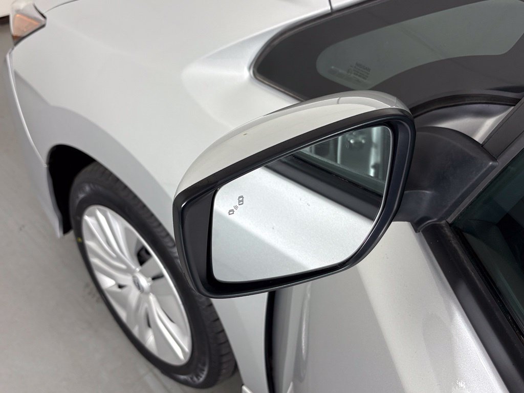 Used 2025 Nissan Leaf S FWD image 13