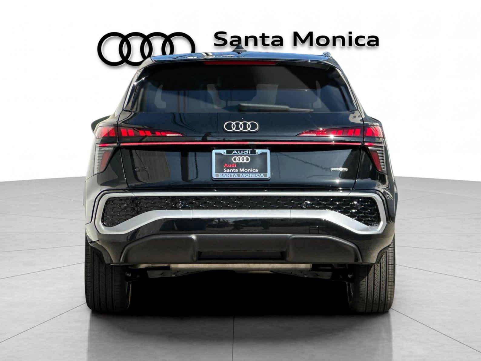 New 2026 Audi Q3 quattro 2.0T AWD/4WD image 5