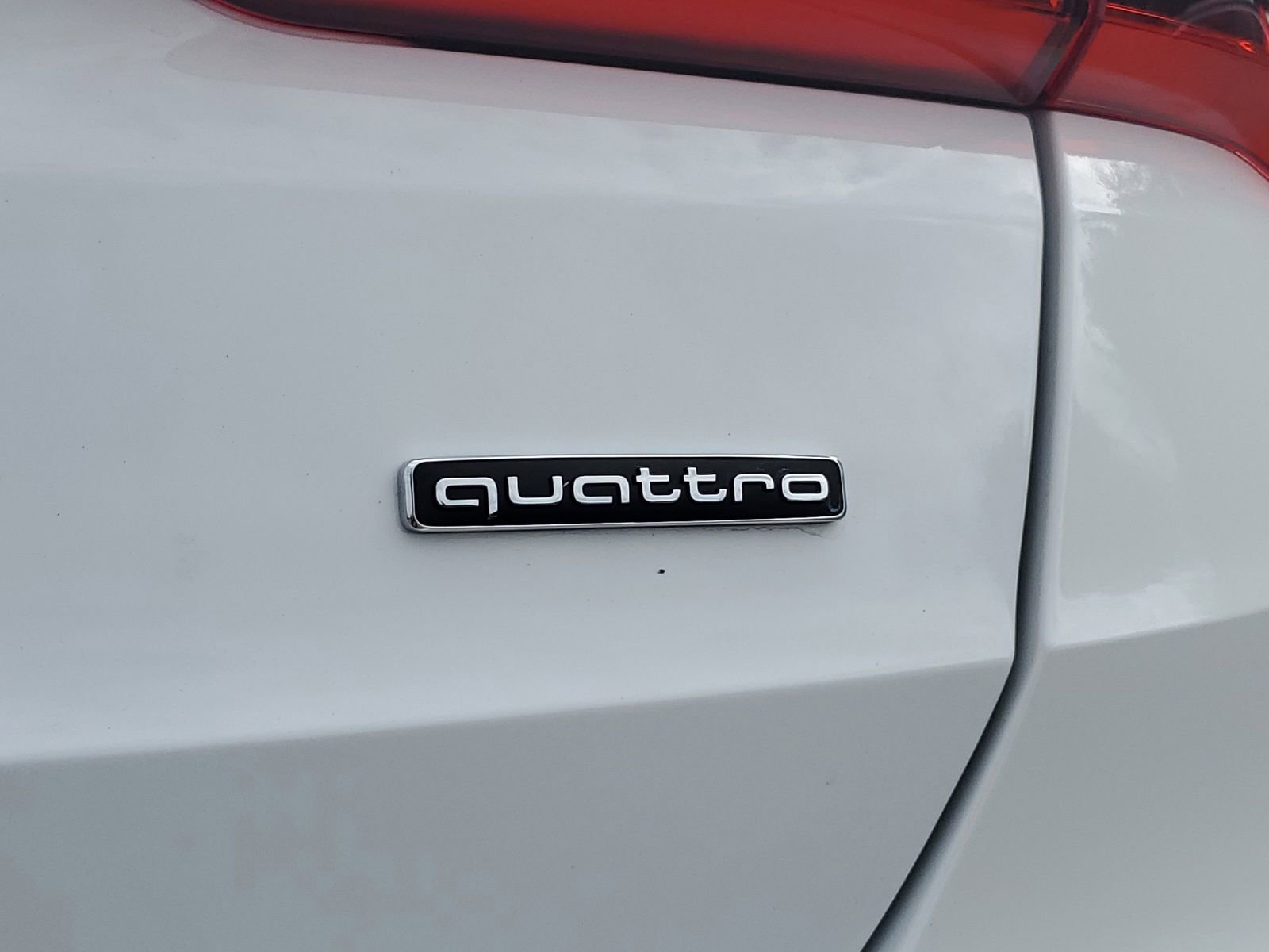 Used 2025 Audi Q3 2.0T Premium w/ Convenience Package AWD/4WD image 8