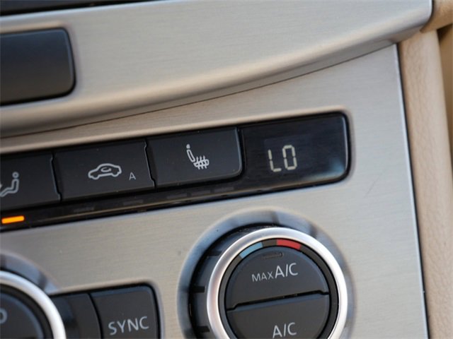 Used 2013 Volkswagen CC Lux image 31