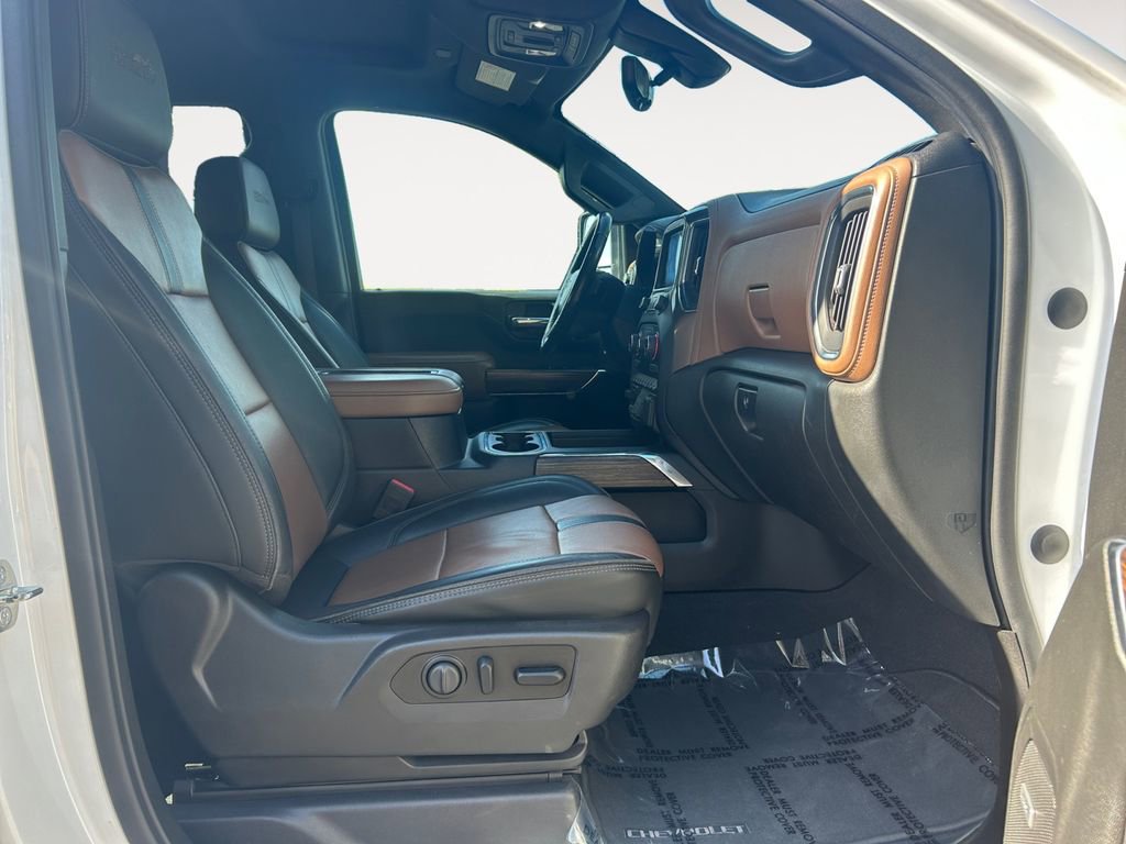 Used 2020 Chevrolet Silverado 3500 High Country w/ Z71 Off-Road Package image 11