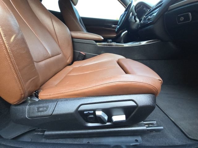 Used 2016 BMW 228i Convertible RWD image 11