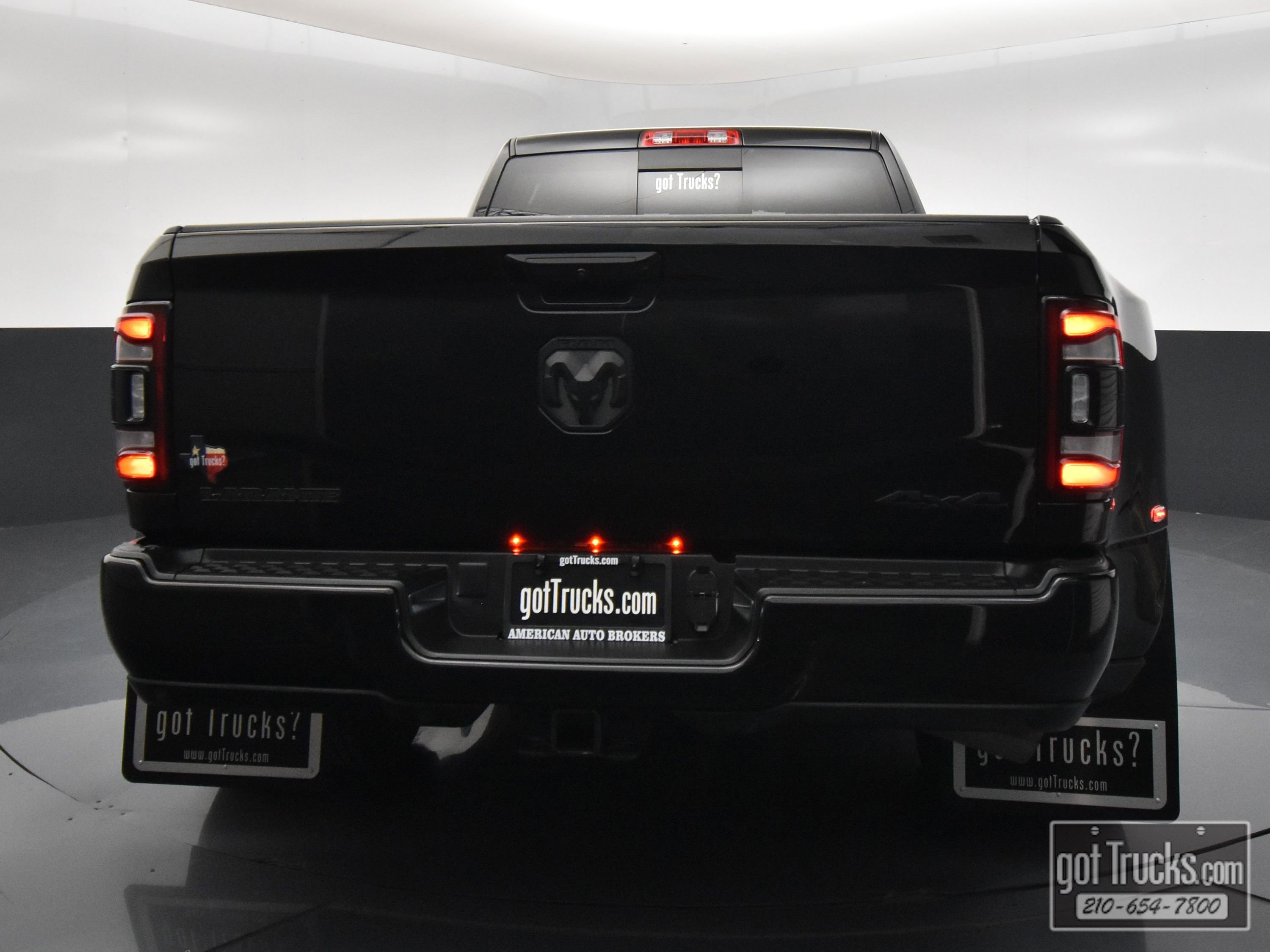 Used 2024 RAM 3500 Laramie w/ Night Edition AWD/4WD image 6