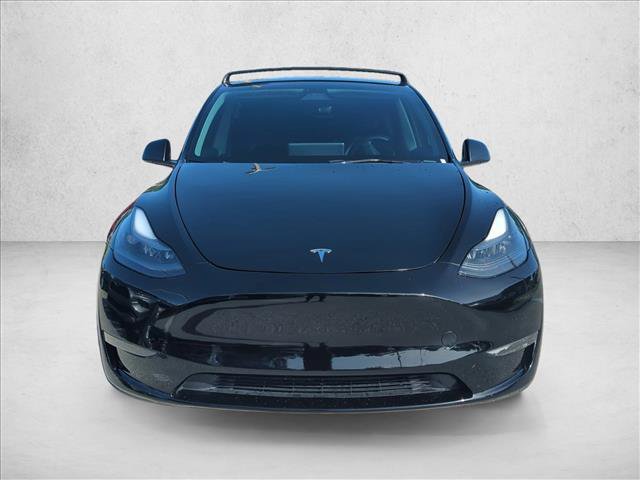 Used 2023 Tesla Model Y Long Range AWD/4WD image 2
