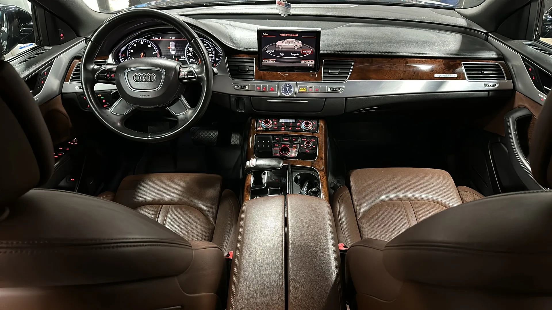 Used 2011 Audi A8 4.2 image 19