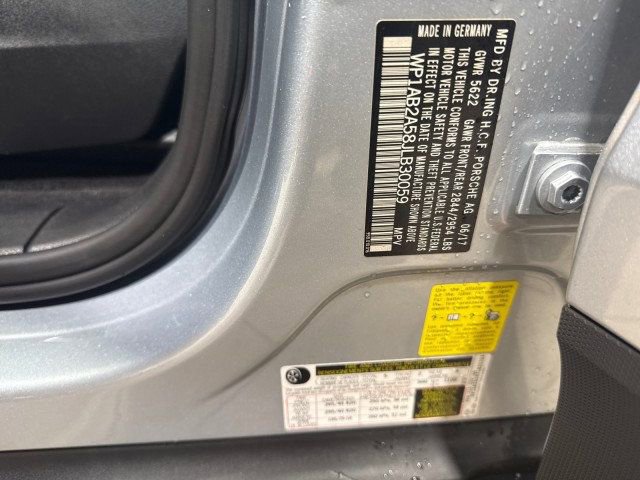 Used 2018 Porsche Macan S w/ Premium Package Plus image 34