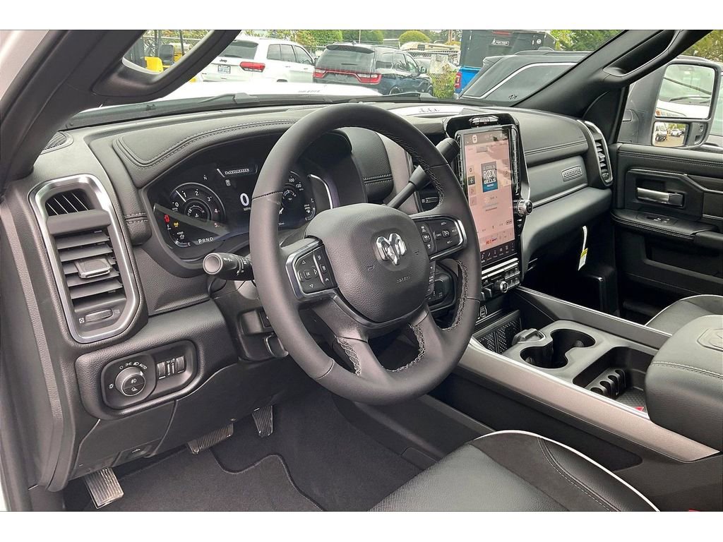 New 2026 RAM 3500 Laramie AWD/4WD image 6