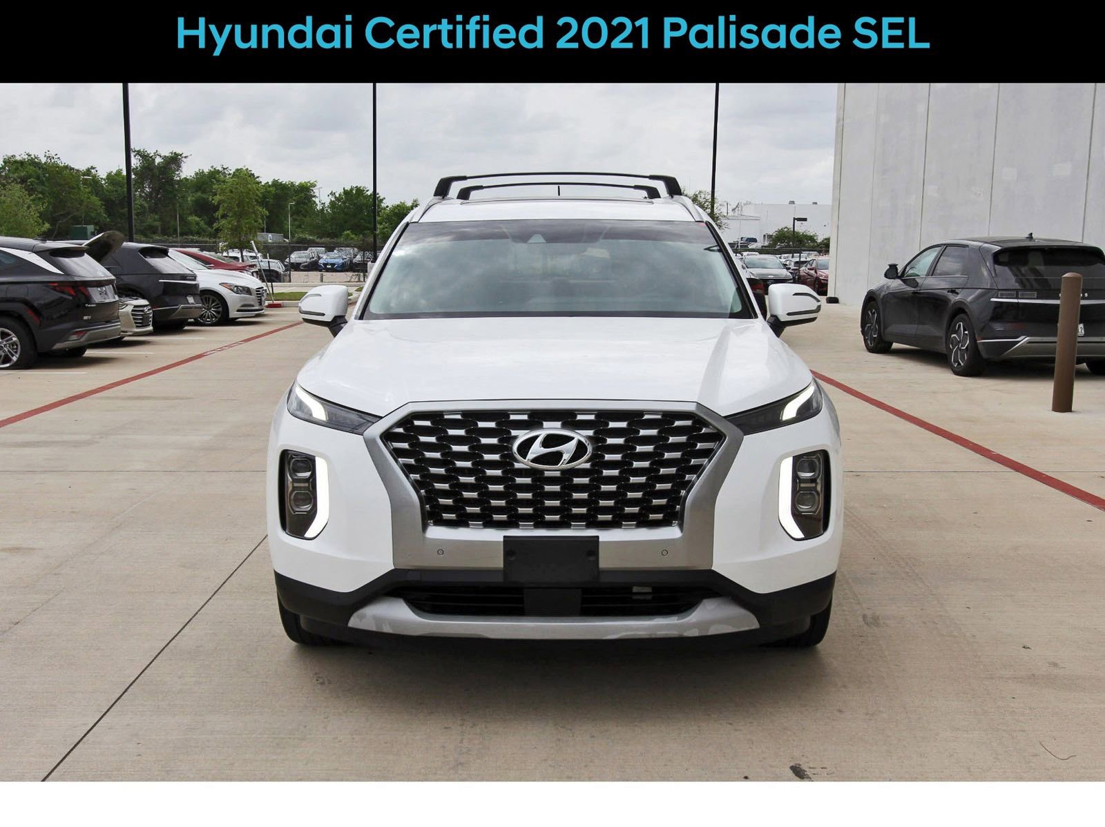 Used 2021 Hyundai Palisade SEL w/ Convenience Package FWD image 2