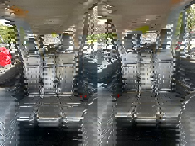 Used 2024 Ford Expedition Max XLT image 19