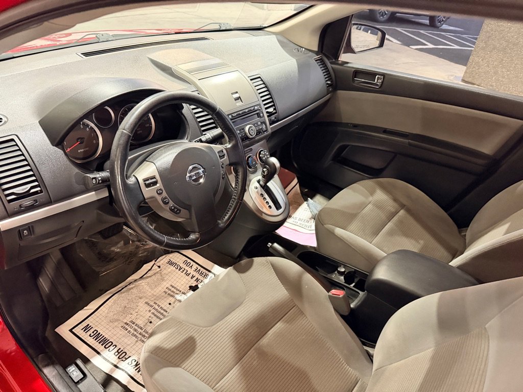 Used 2012 Nissan Sentra 2.0 SR w/ Convenience Pkg image 8