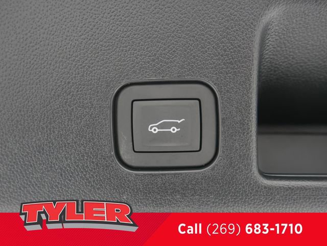 New 2026 Chevrolet Equinox EV LT w/ LPO, Blackout Package AWD/4WD image 18