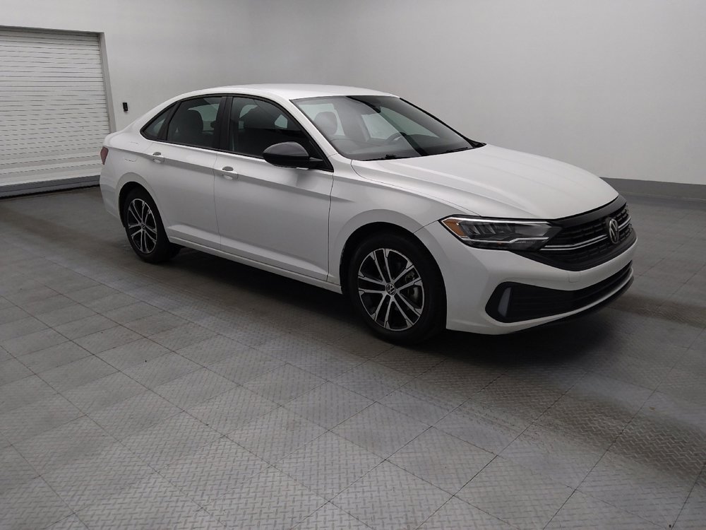 Used 2022 Volkswagen Jetta Sport image 11