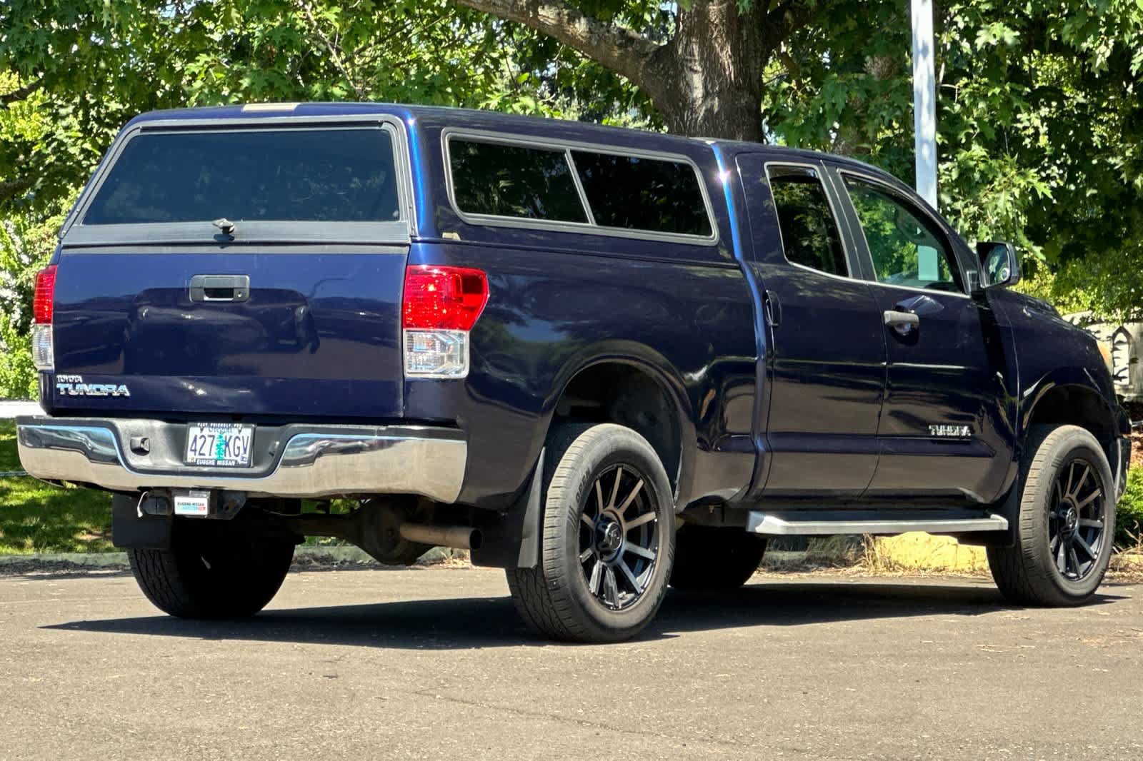 Used 2013 Toyota Tundra 2WD Double Cab w/ Tow Pkg image 2