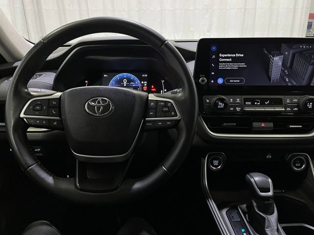 Certified 2024 Toyota Grand Highlander AWD image 23