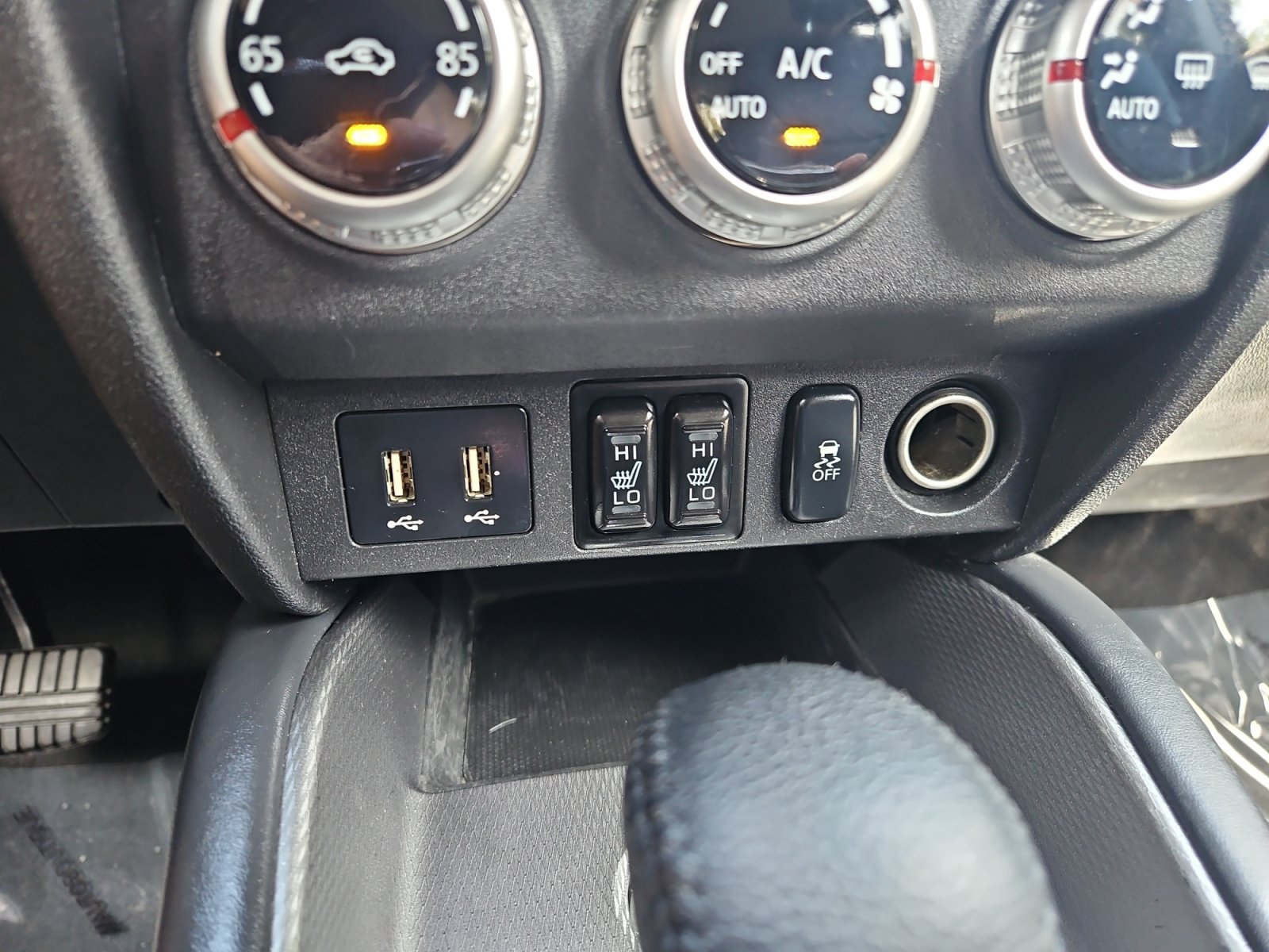 Used 2025 Mitsubishi Outlander Sport SE AWD/4WD image 20