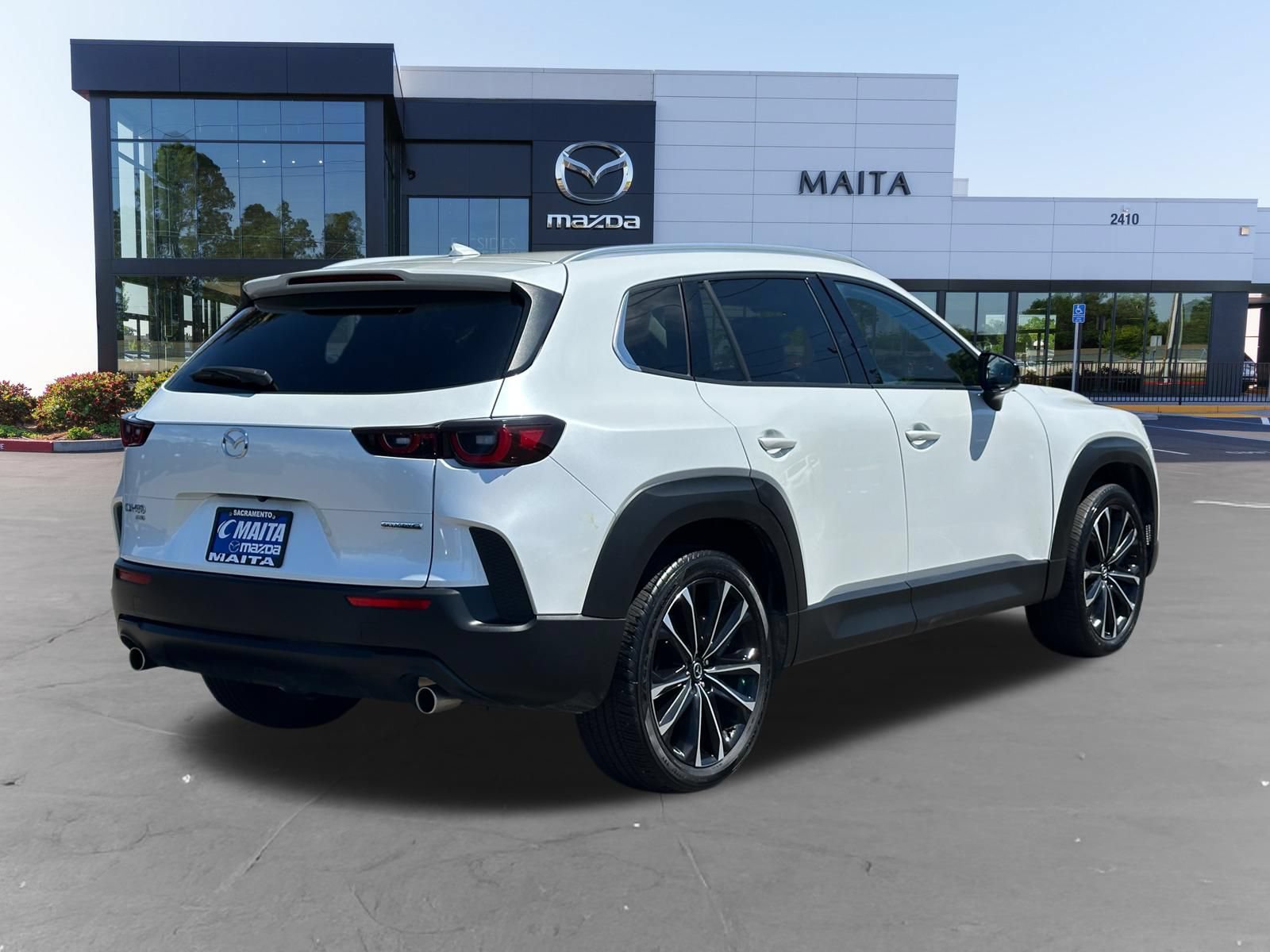 Used 2025 MAZDA CX-50 AWD 2.5 S w/ Premium Plus Pkg image 4
