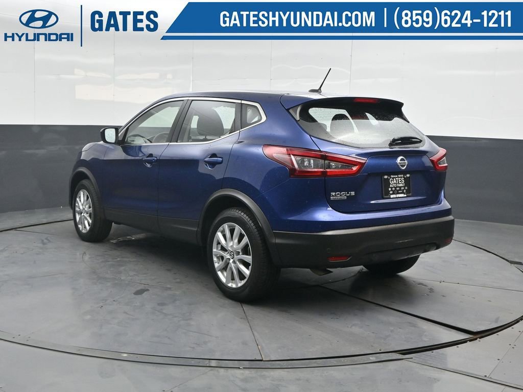 Used 2022 Nissan Rogue Sport S image 8