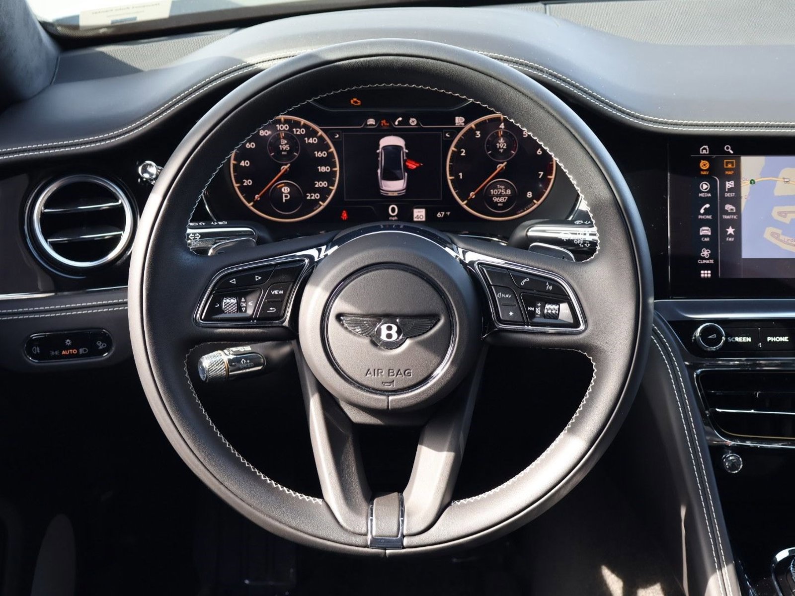 Certified 2022 Bentley Flying Spur V8 image 16