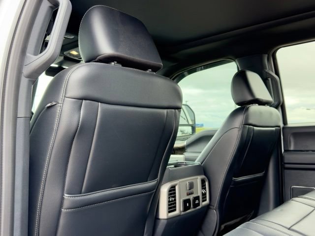 Used 2022 Ford F250 Lariat w/ Lariat Ultimate Package AWD/4WD image 21