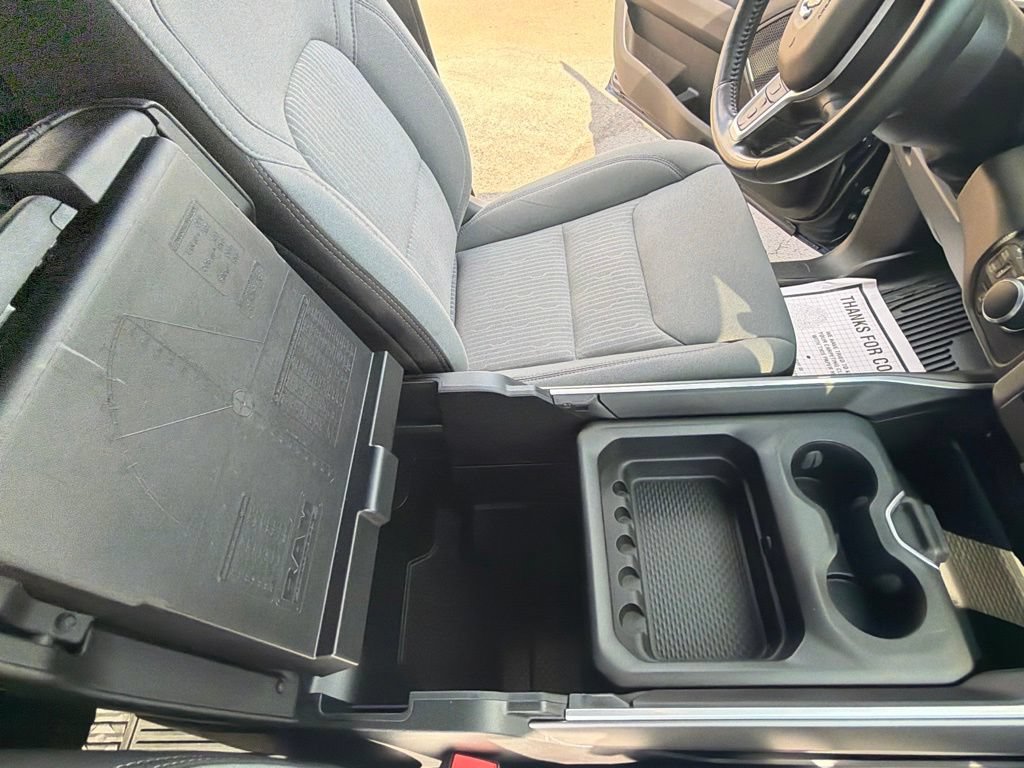 Used 2023 RAM 1500 Big Horn AWD/4WD image 46