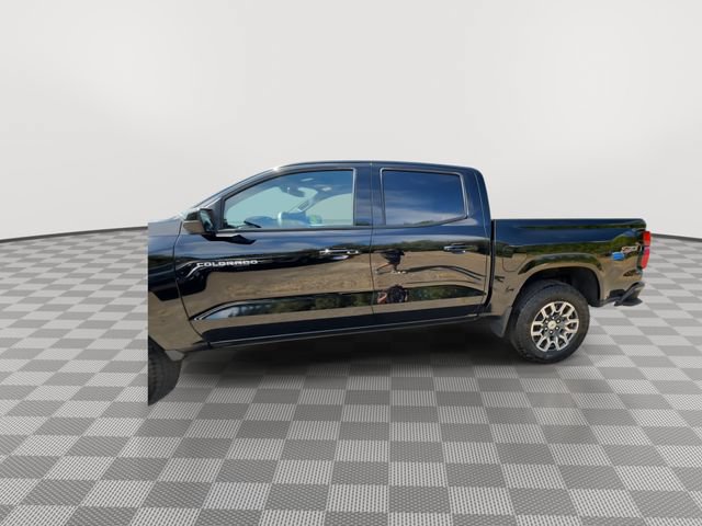Used 2024 Chevrolet Colorado Z71 w/ Z71 Convenience Package 2 AWD/4WD image 4