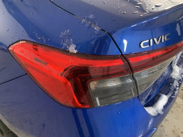 Used 2023 Honda Civic Sport image 10