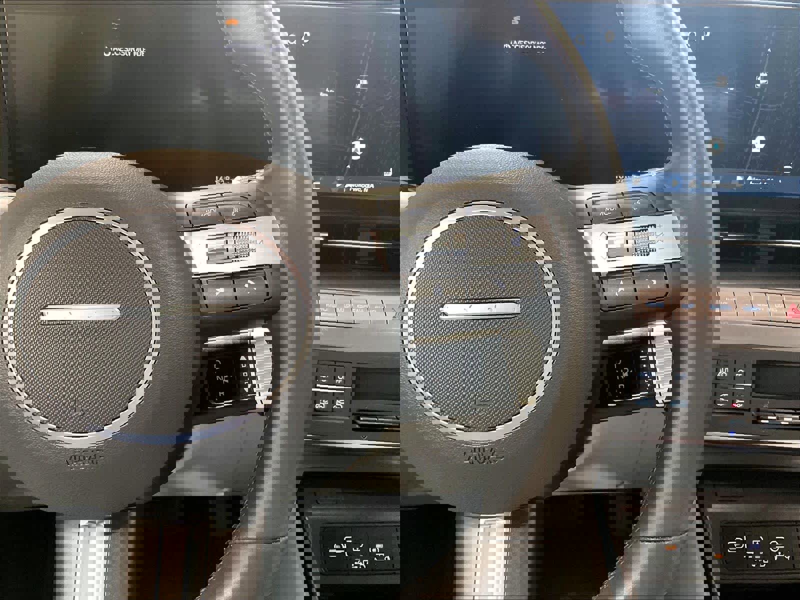 Used 2024 Hyundai Kona SEL w/ Convenience Package AWD/4WD image 23