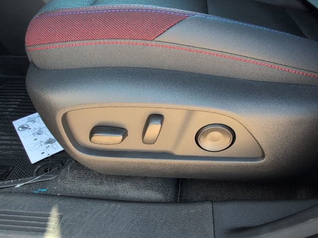 New 2026 Chevrolet Equinox RS w/ LPO, Floor Liner Package image 14