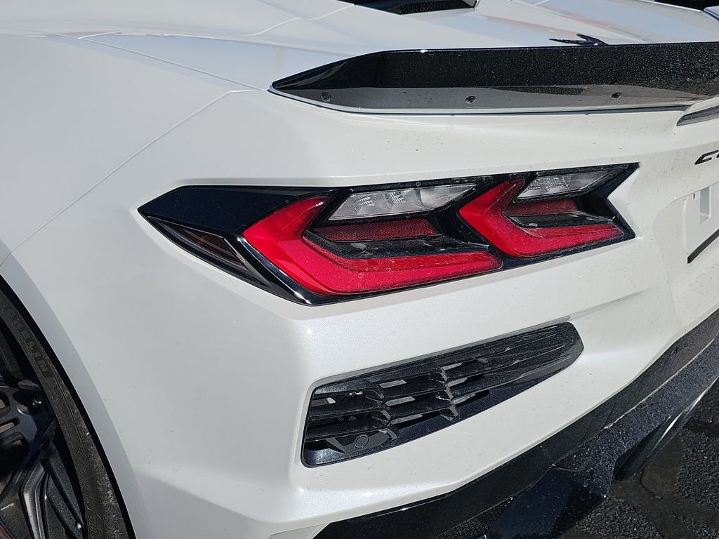 Used 2023 Chevrolet Corvette Z06 image 31